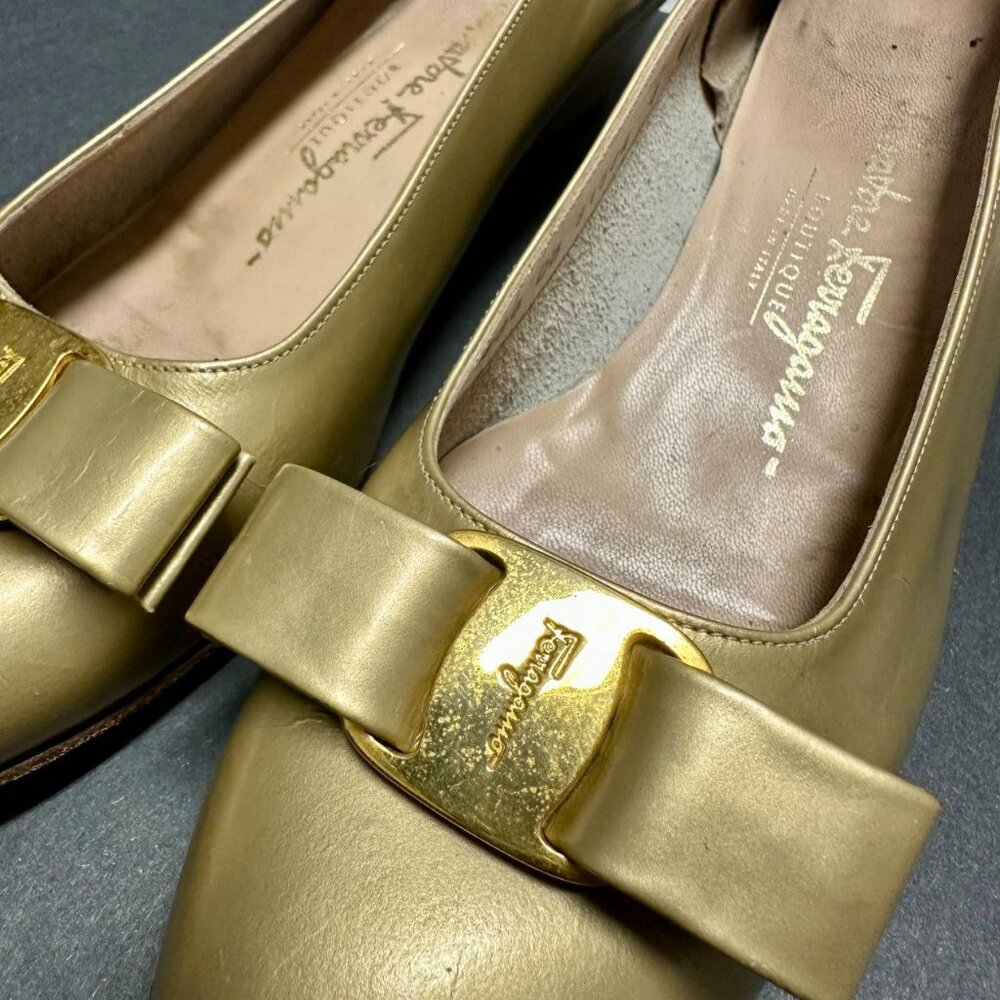 Salvatore Ferragamo Women's Gold and Tan Ballet-shoes - Picture 2 of 3